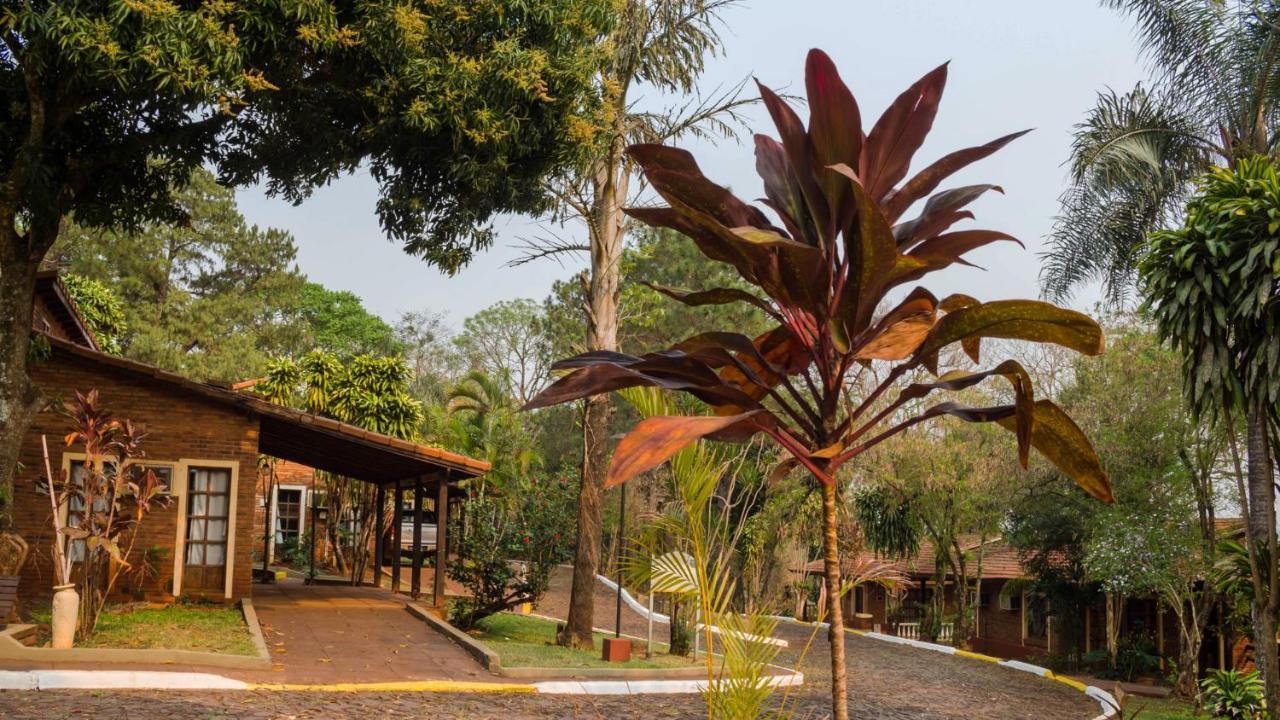 Pirayu Lodge Resort Puerto Iguazu Exterior photo