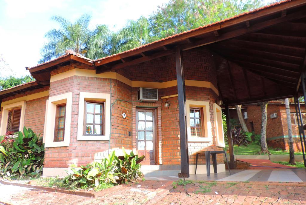 Pirayu Lodge Resort Puerto Iguazu Exterior photo