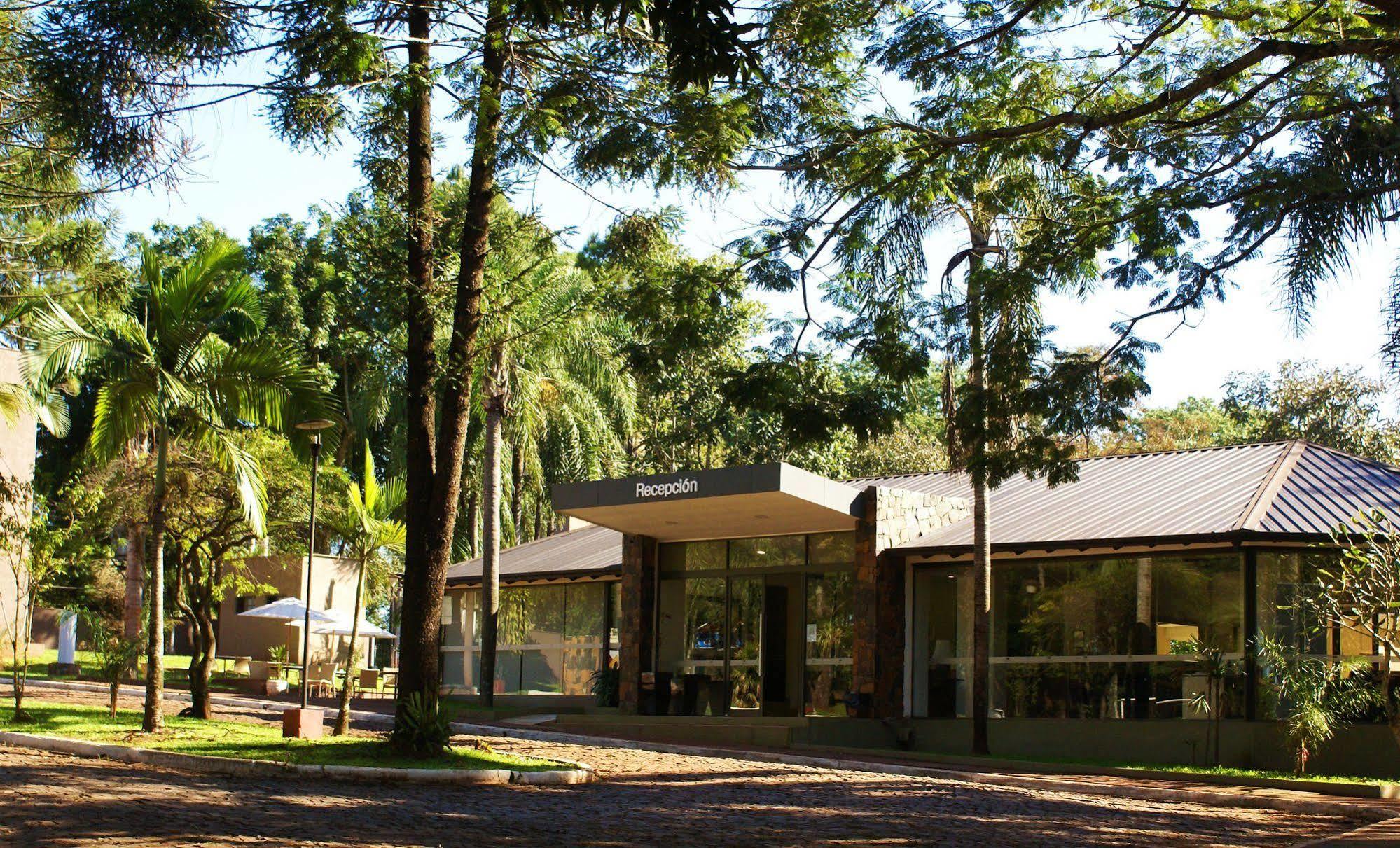 Pirayu Lodge Resort Puerto Iguazu Exterior photo